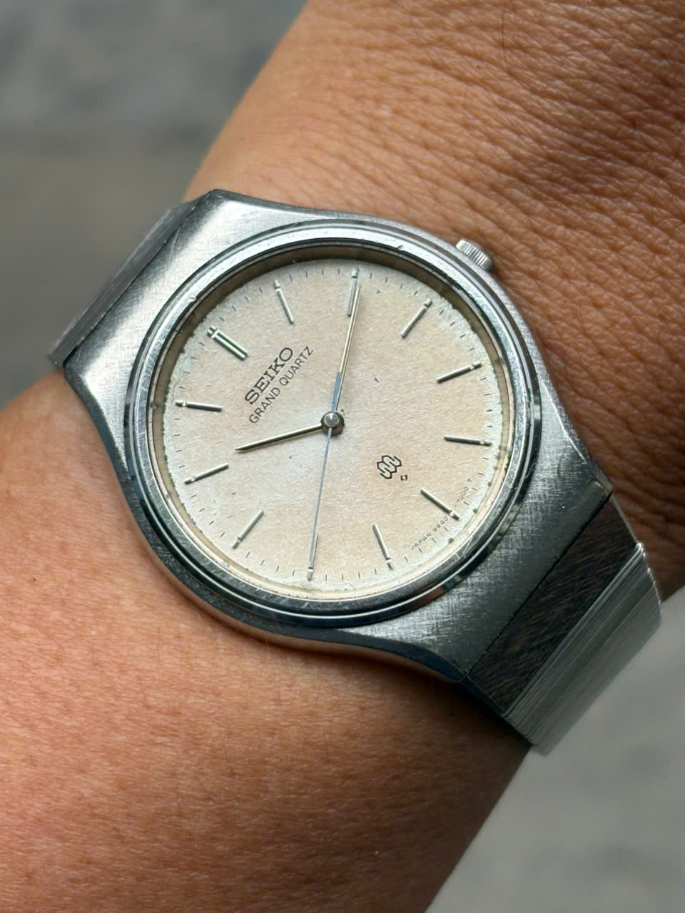 Seiko Grand Quartz Watch 9940-7000 , case no.949639, made in Japan
