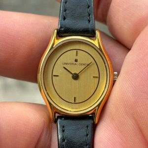 Universal Lady Geneve hand winding 17 Jewels 543719, case no.3713234 , Swiss made.