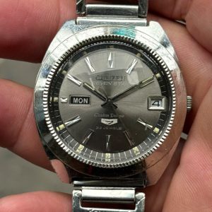 Citizen Seven Star Custom Deluxe 23 Jewels automatic watch, case no.81001307, made in Japan.